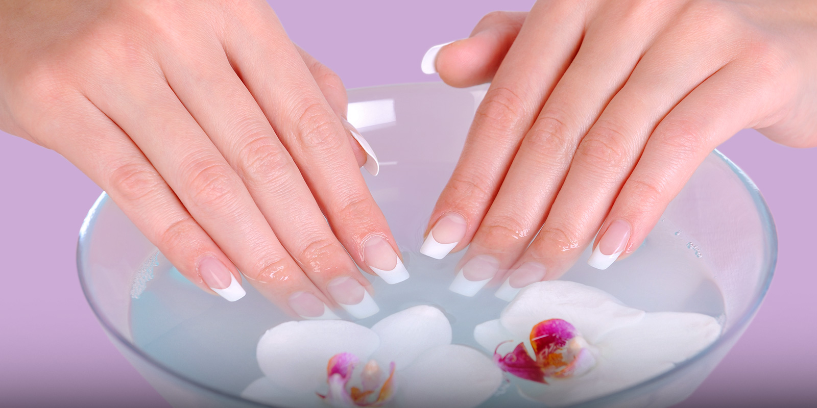 How to Moisturize Nails: The 4 Best Ways to Do So