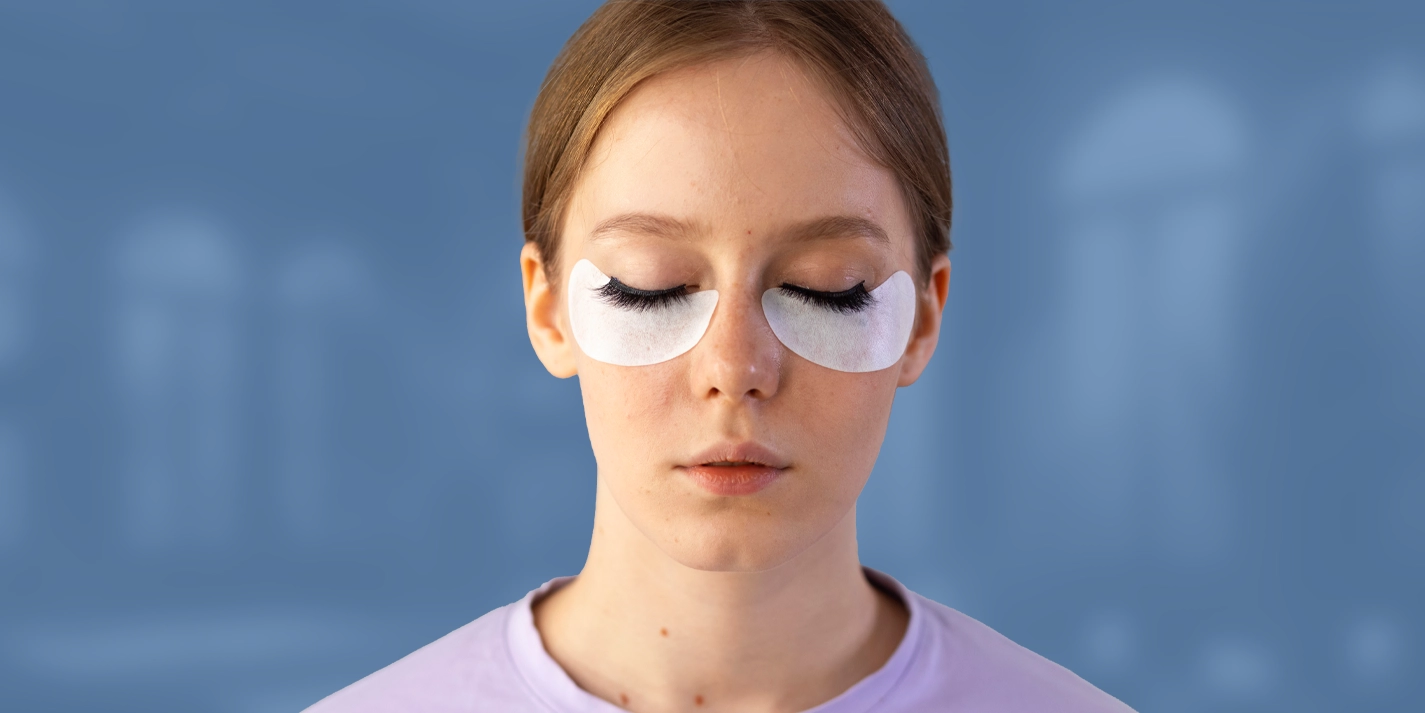 Eyelash Extension Removal: Gentle & Safe